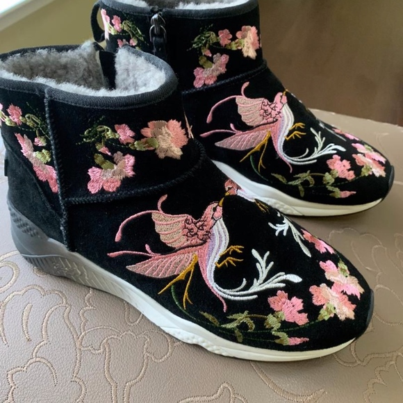 Ash Muse Embroidered Shearling Booties Black Size - Picture 2 of 5